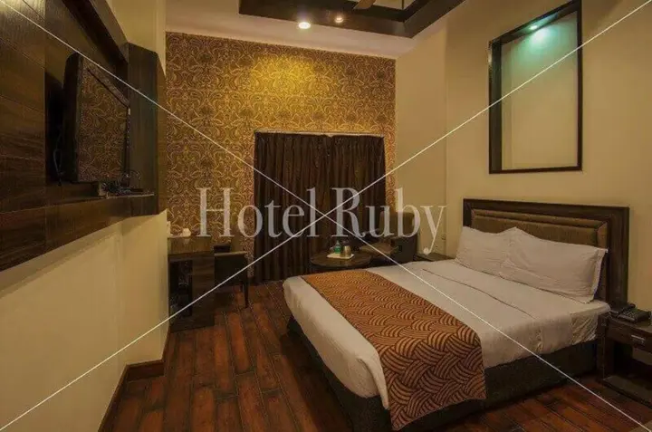 Aligarh: Ruby