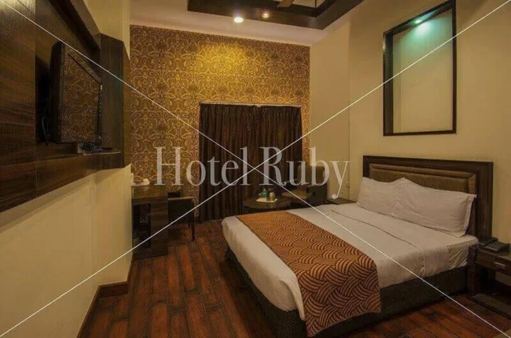 Aligarh: Ruby
