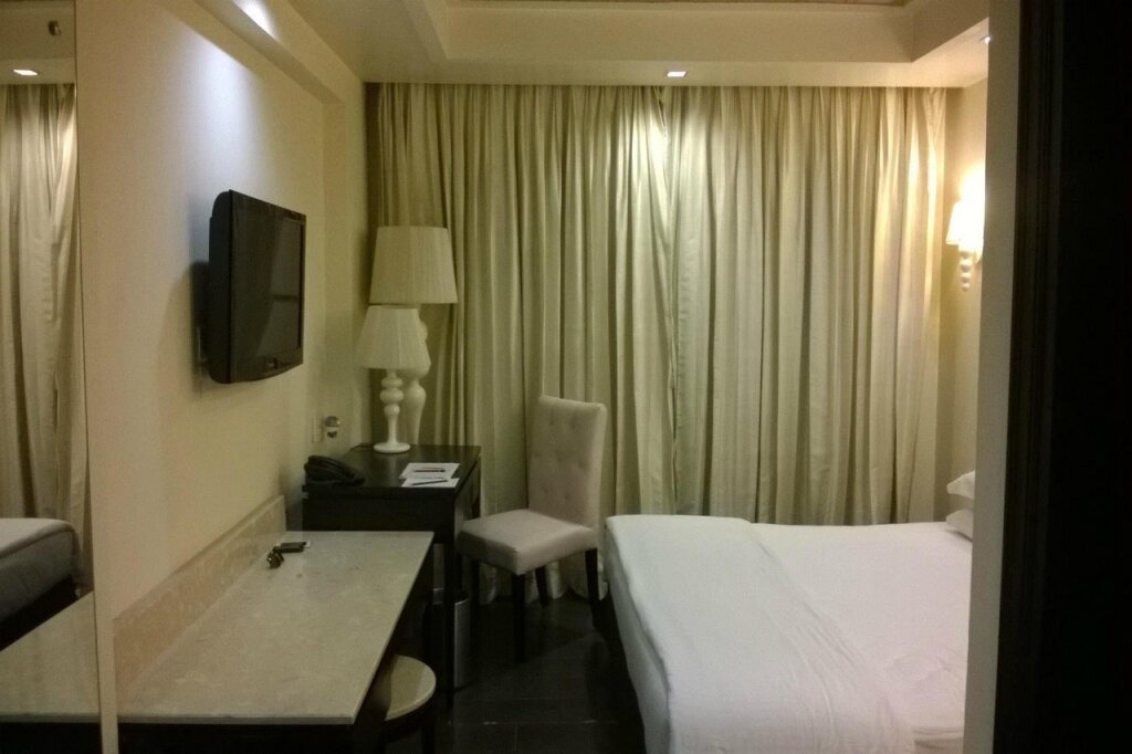 Нью-Дели: Madhuban Hotel