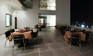 Читторгарх: The Elegance Resort