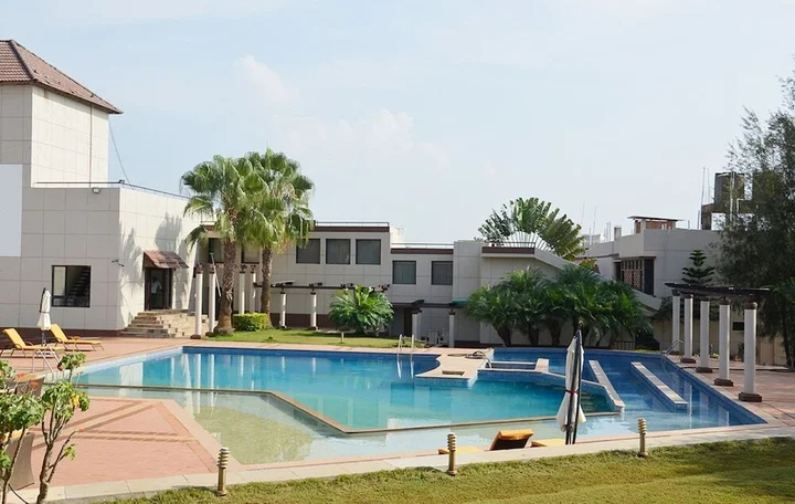 Хубли: Cotton County Resort