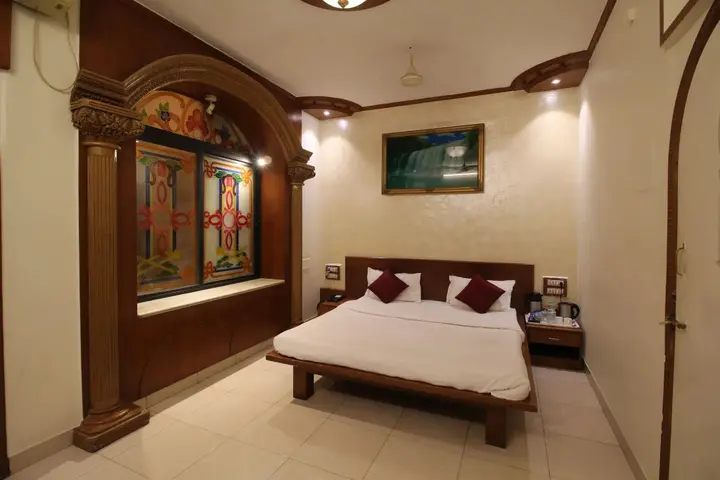 Пуна: Hotel Shivam