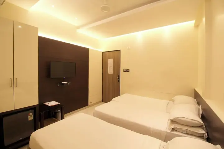 Пуна: Hotel Shivam