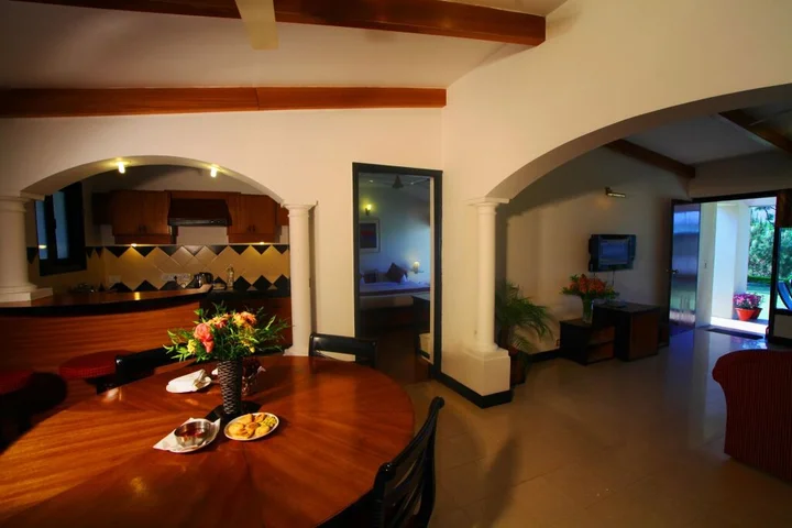 Наинитал: Country Inn, Bhimtal