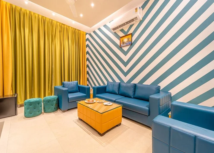 Райпур: Hotel Shamrock Greens
