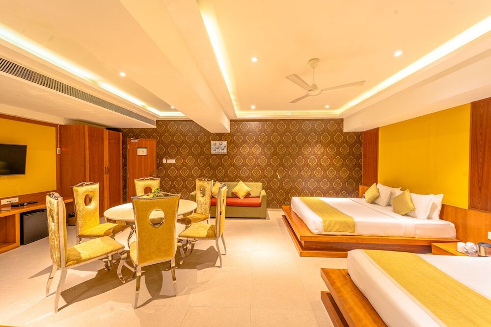 Райпур: Hotel Shamrock Greens