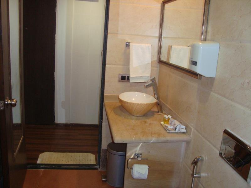 Лонавала: Rumourss Sky Villa and Resort