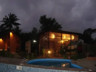 Лонавала: Rumourss Sky Villa and Resort