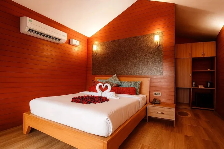 Лонавала: Rumourss Sky Villa and Resort
