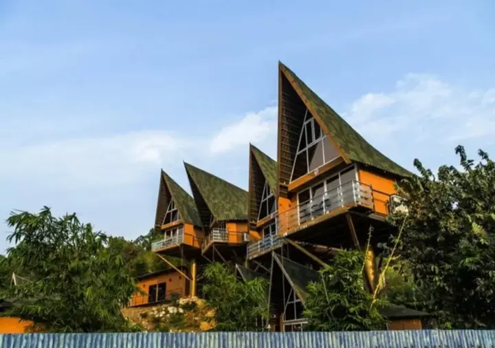 Лонавала: Rumourss Sky Villa and Resort