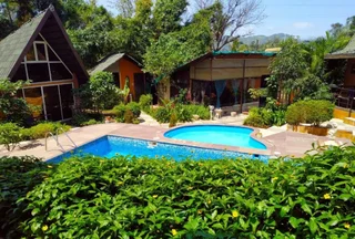 Лонавала: Rumourss Sky Villa and Resort
