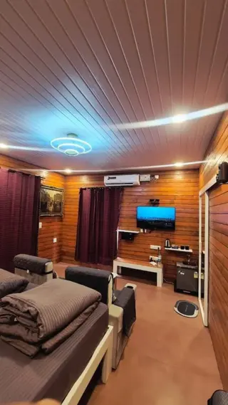 Лонавала: Rumourss Sky Villa and Resort