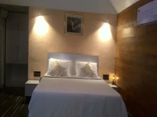 Лонавала: Rumourss Sky Villa and Resort