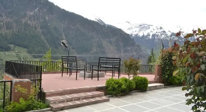 Манали: Indraprastha Cottages