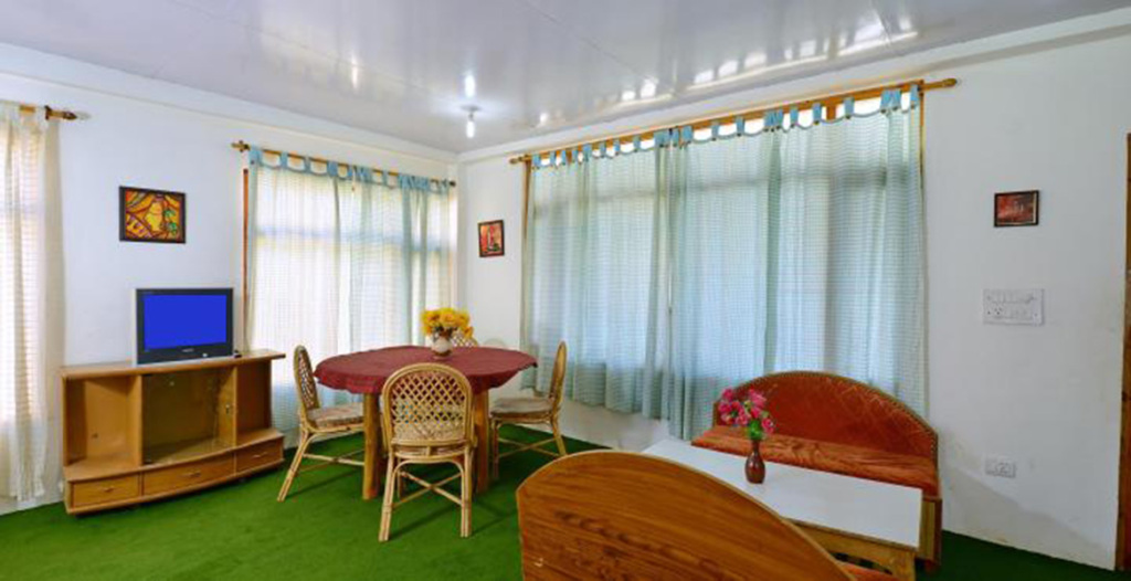 Манали: Indraprastha Cottages