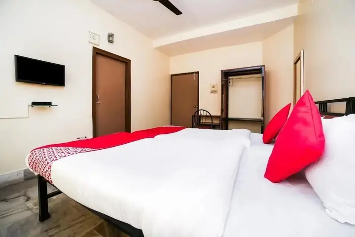 Гувахати: Uttam Guest House