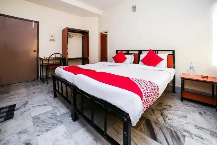 Гувахати: Uttam Guest House