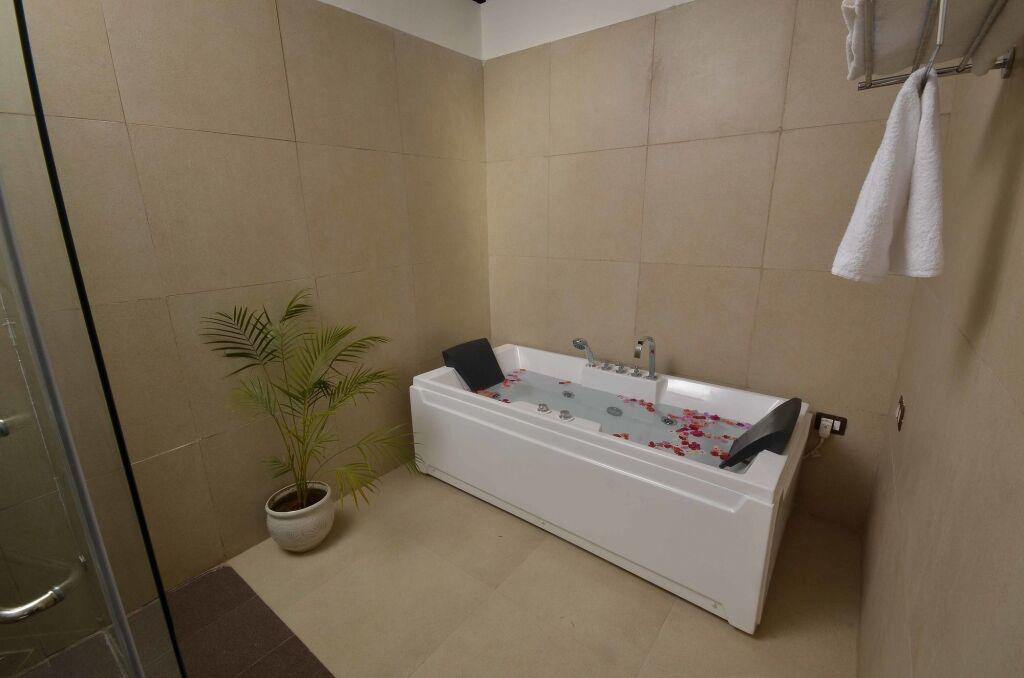 Хоспет: Heritage Resort Hampii