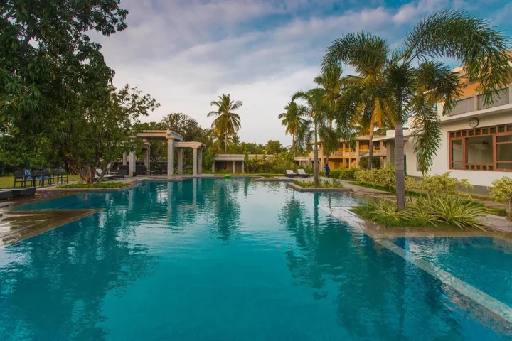 Хоспет: Heritage Resort Hampii