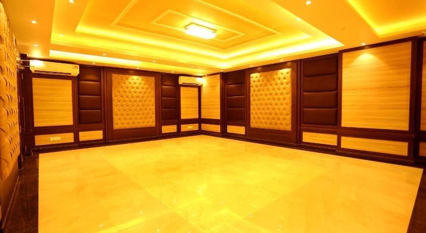 Гувахати: Awesome Palace