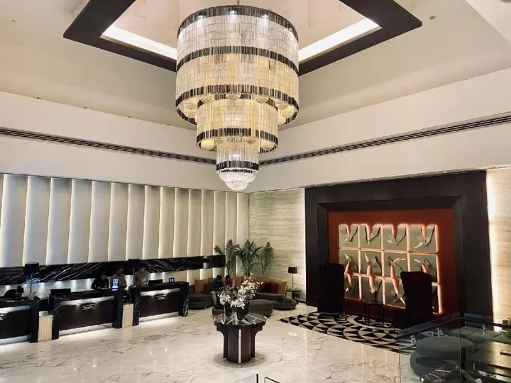 Канпур: The Landmark Hotel