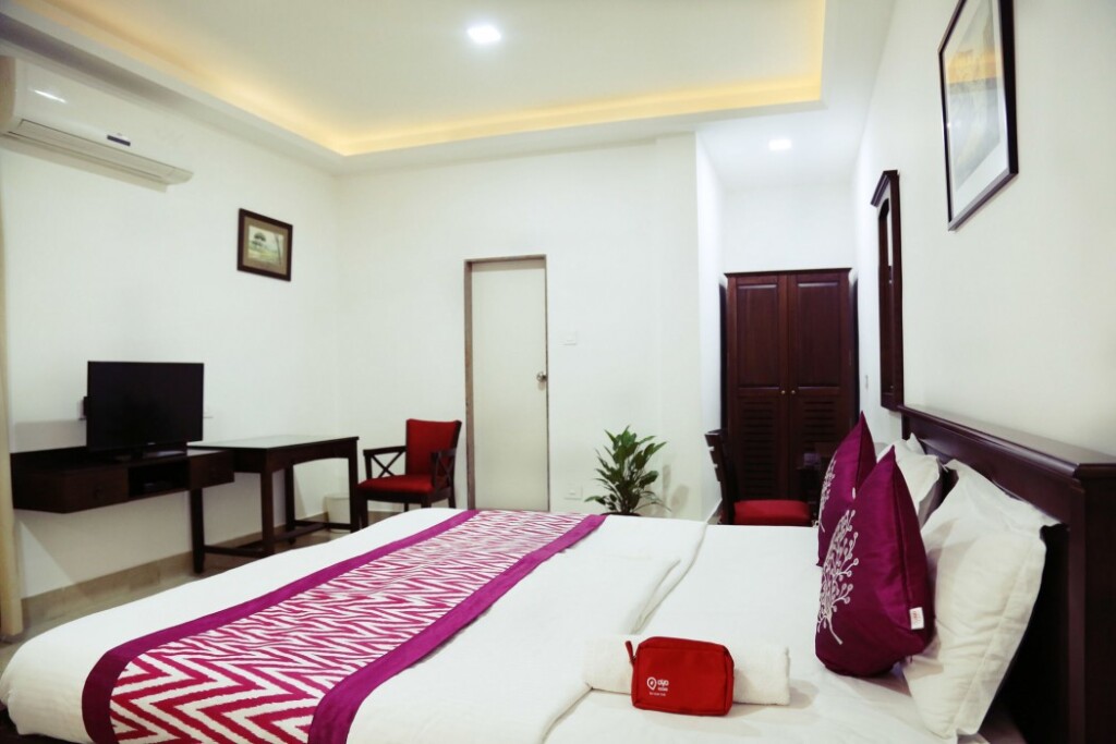 Пуна: Hotel Ketan