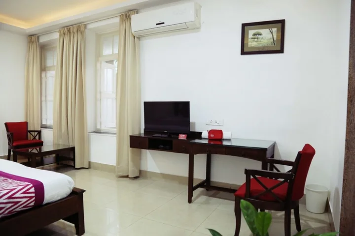 Пуна: Hotel Ketan