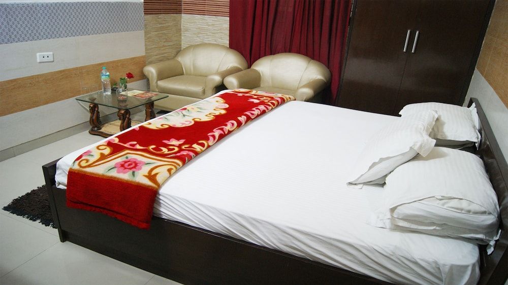 Maxfort Guest House Delhi — фото 1