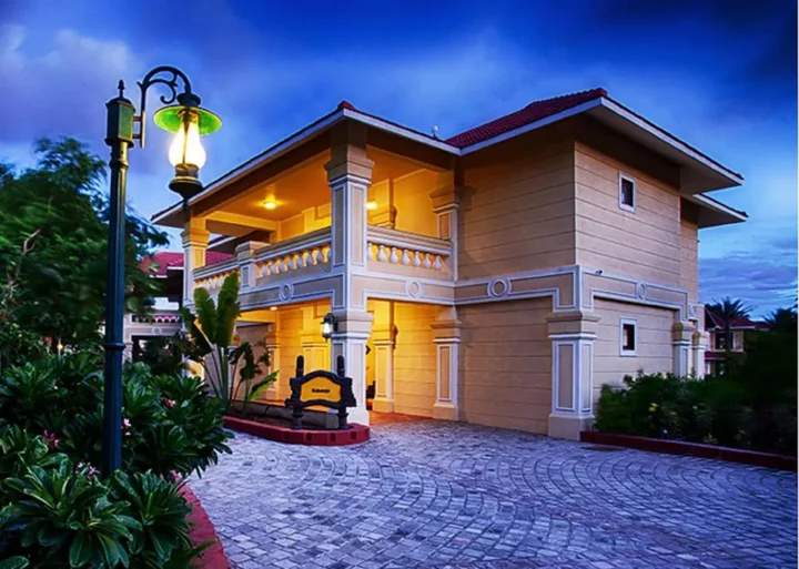 Раджкот: Regency Lagoon Resort
