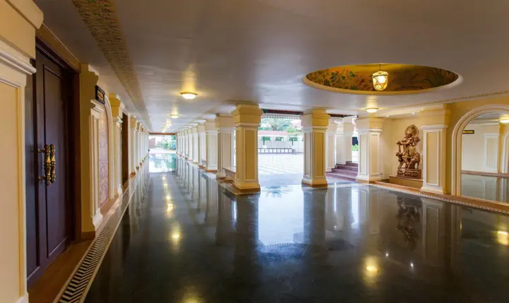 Раджкот: Regency Lagoon Resort