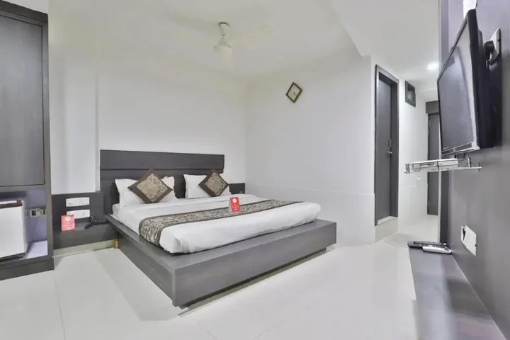Раджкот: Hotel Nova Cross Road