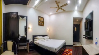 Самбалпур: Hotel Sheela Towers