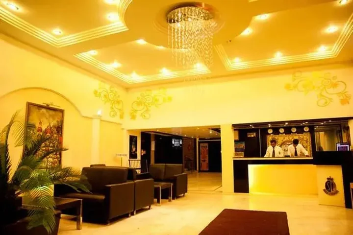 Самбалпур: Hotel Sheela Towers