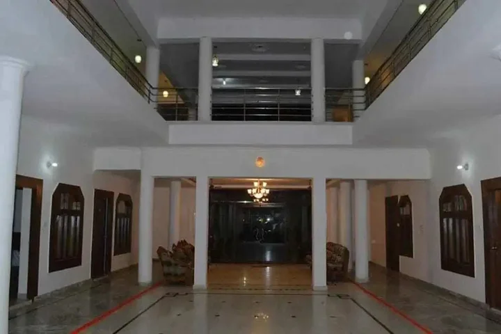 Чхатарпур: Hotel Princess