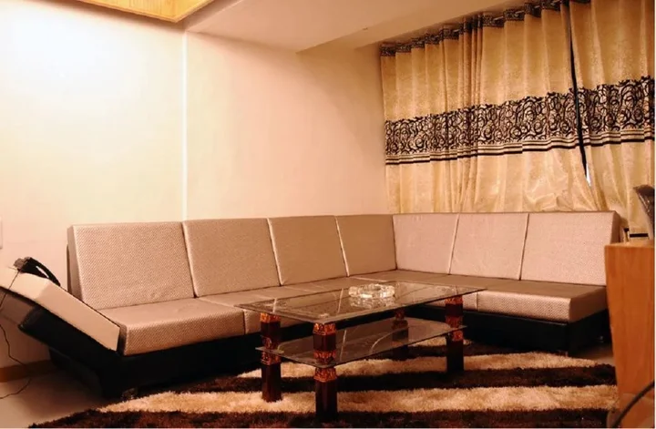 Джалгаон: Hotel Palkhi International