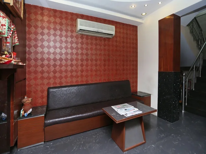 Нью-Дели: Oyo 13541 Otani Hotel