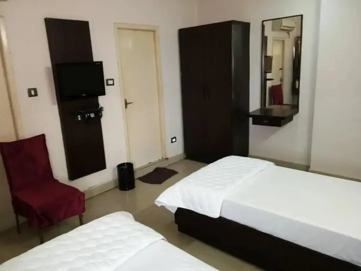 Неллор: Hotel Krishnapatnam Grand Inn