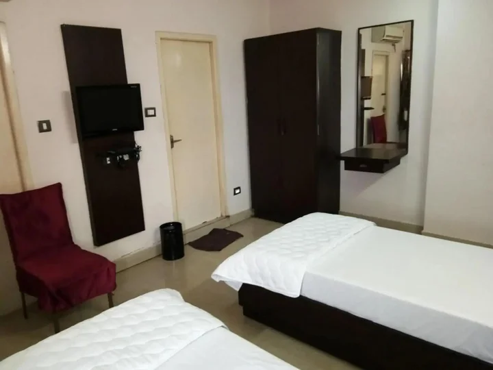 Неллор: Hotel Krishnapatnam Grand Inn
