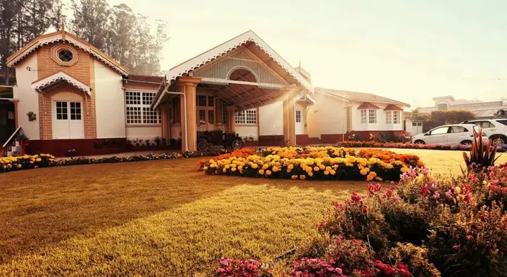 Ути: The Grange Hotel