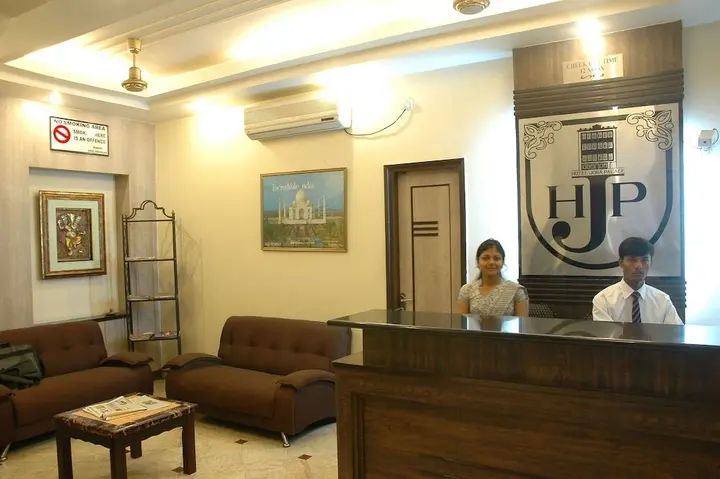 Джорхат: Hotel Little Palace