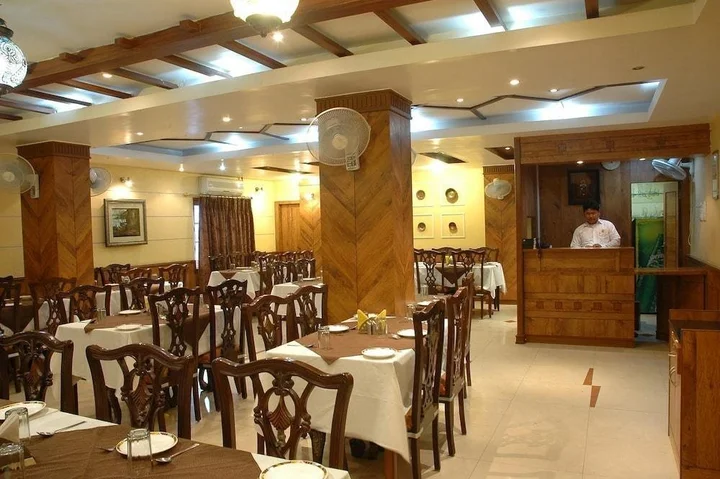 Джорхат: Hotel Little Palace