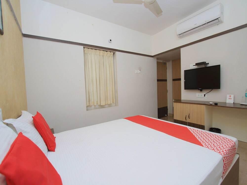 Коимбатур: Hotel Sapthagiri Nest