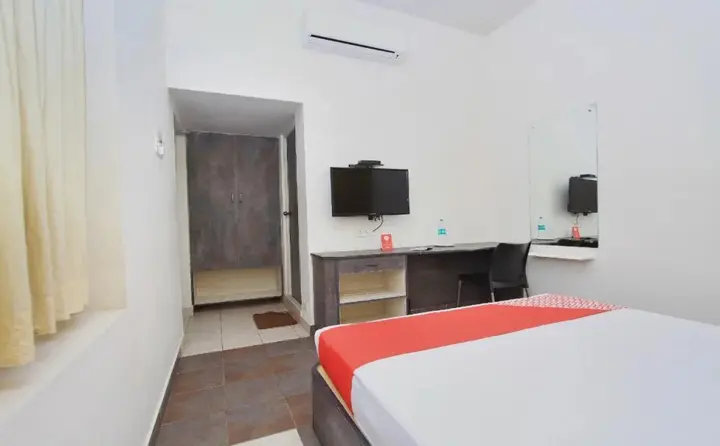 Коимбатур: Hotel Sapthagiri Nest