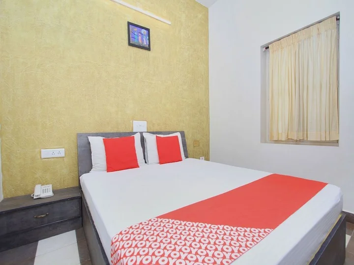 Коимбатур: Hotel Sapthagiri Nest