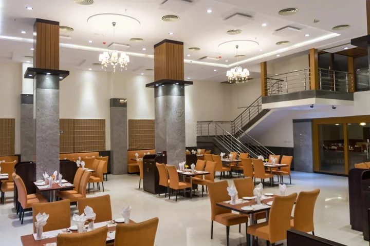 Секундерабад: Hotel Saptagiri