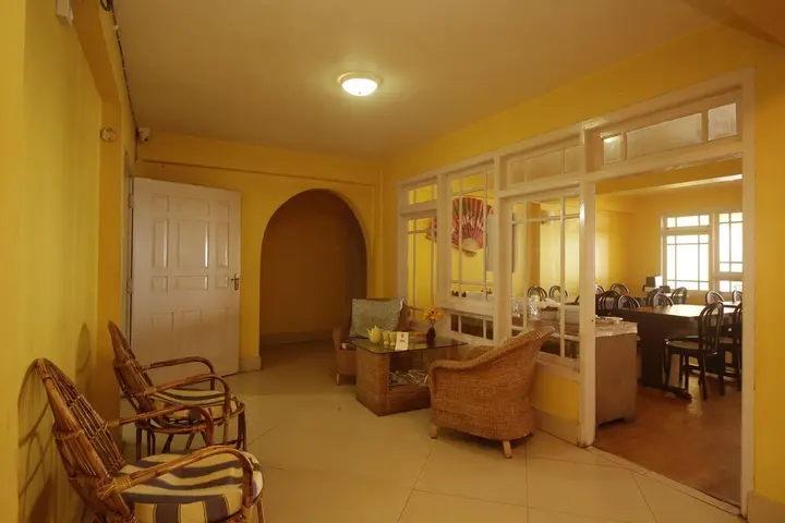 Дарджилинг: OYO 4305 Yang's Inn
