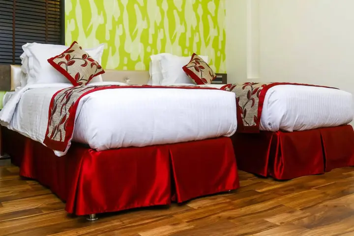 Ченнаи: The Spin Hotel