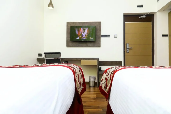 Ченнаи: The Spin Hotel