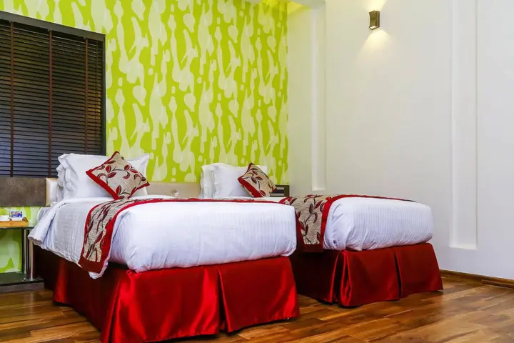 Ченнаи: The Spin Hotel