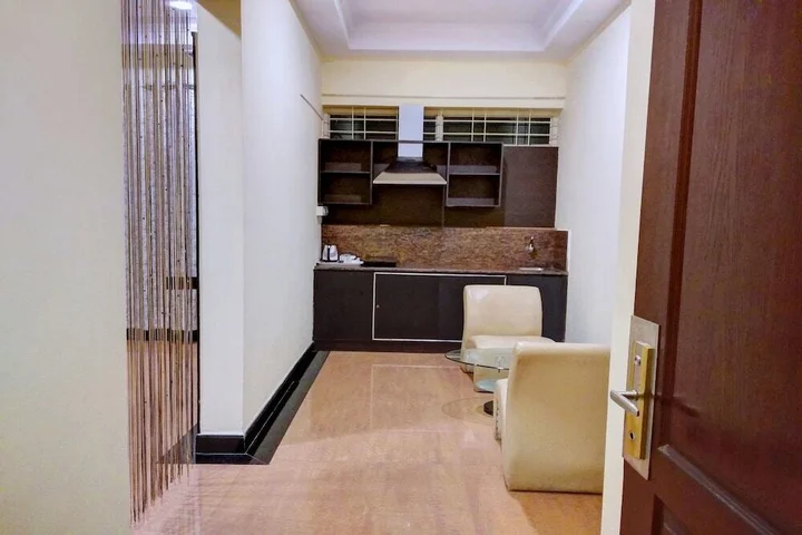 Бангалор: OYO 10437 Hotel Hibiscus INN